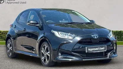 Used Toyota Yaris Design 116 HP (85 kW) 2025 Black Hatchback