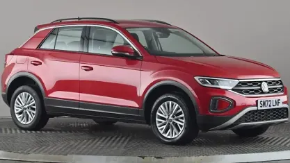 Used VW T-Roc Life 150 HP (110 kW) 2025 SUV