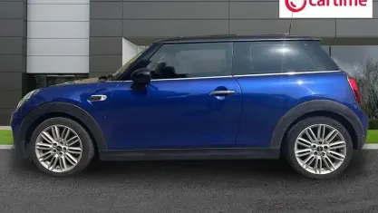 Used Mini Cooper Hatch 136 HP (100 kW) 2018 Blue Hatchback