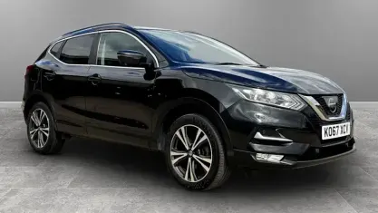 Used Nissan Qashqai N-Connecta 110 HP (80 kW) 2018 Black SUV