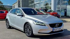 Silver Used 2017 Volvo V40 Momentum Estate | £9,500 (Fair price)