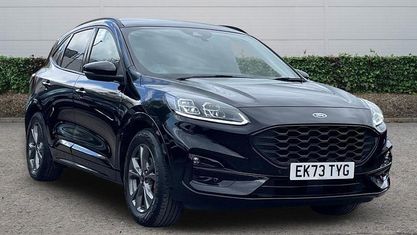 Second-hand Ford Kuga ST-Line 190 CP (139 kW) 2023 Negru SUV
