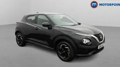 Second-hand Nissan Juke N-Connecta 114 CP (83 kW) 2023 Negru SUV