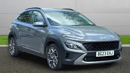 Usado Hyundai Kona Premium 141 HP (103 kW) 2022 SUV