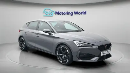 Used Cupra Leon VZ3 310 HP (228 kW) 2023 Grey Hatchback