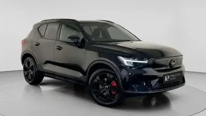 Used Volvo XC40 R-Design 211 HP (155 kW) 2021 SUV