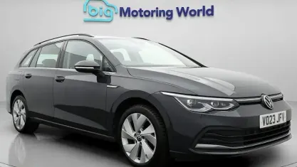Used VW Golf VIII Style 116 HP (85 kW) 2023 Grey Estate