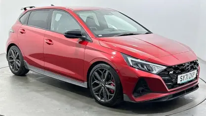 Used Hyundai i20 204 HP (150 kW) 2022 Red Hatchback