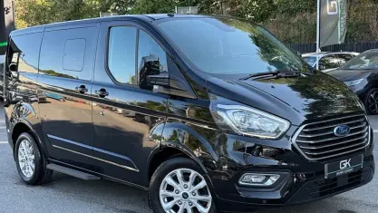 Used Ford Tourneo Custom Titanium 131 HP (96 kW) 2019 Black Van