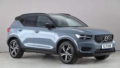 Used Volvo XC40 R-Design 163 HP (119 kW) 2021 SUV