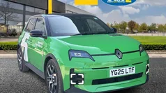 Used 2025 Renault R5 Komfort Hatchback | £24,995 (Good price)