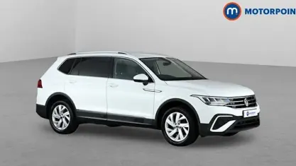 Used VW Tiguan Allspace Life 150 HP (110 kW) 2023 White SUV