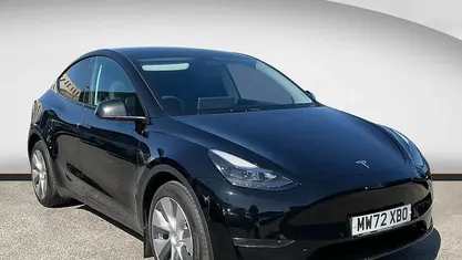 Used Tesla Model Y Long Range AWD 286 kW (389 HP) 2025 SUV