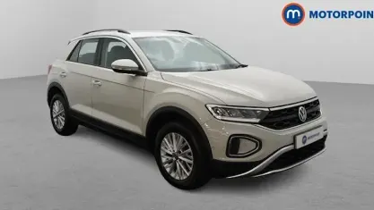 Used VW T-Roc Life 150 HP (110 kW) 2022 Grey SUV