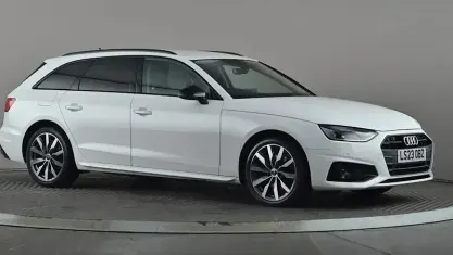 Used Audi A4 Sport 150 HP (110 kW) 2022 White Estate