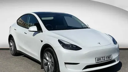 Used Tesla Model Y Long Range AWD 286 kW (389 HP) 2025 SUV