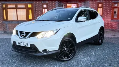 Usado Nissan Qashqai Tekna 131 CV (96 kW) 2017 Blanco SUV