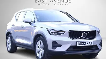 Used Volvo XC40 Core 163 HP (119 kW) 2026 SUV