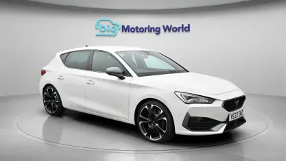 Used Cupra Leon VZ2 310 HP (228 kW) 2022 White Hatchback