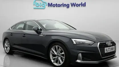 Begagnad Audi A5 Sportback Sport 150 HK (110 kW) 2023 Grå Halvkombi