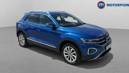 Used VW T-Roc Style 150 HP (110 kW) 2023 Blue SUV