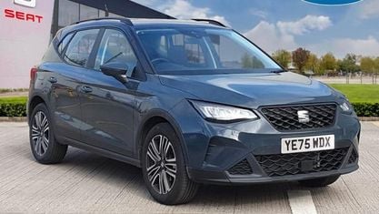 Ny Seat Arona SE Technology 95 HK (69 kW) 2025 Blå SUV