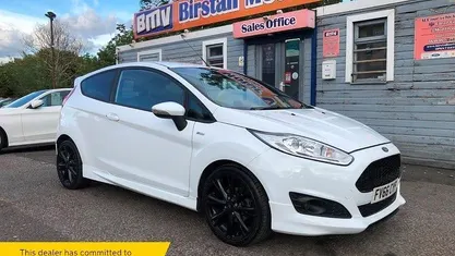 Used Ford Fiesta ST-Line 101 HP (74 kW) 2017 White Hatchback