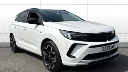 Used Vauxhall Grandland X Ultimate 131 HP (96 kW) 2023 White SUV
