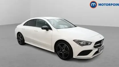 Begagnad Mercedes CLA180 Executive 136 HK (100 kW) 2022 Vit Sedan