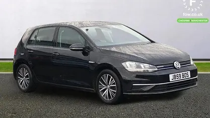 Used VW Golf VII SE 131 HP (96 kW) 2018 Black Hatchback