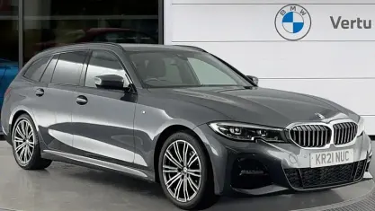 Begagnad BMW 320 M Sport 184 HK (135 kW) 2022 Kombi