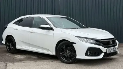 Used Honda Civic SR 126 HP (92 kW) 2019 White Hatchback