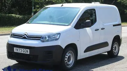 Used Citroën Berlingo 102 HP (75 kW) 2023 White MPV