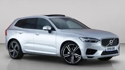 Used Volvo XC60 R-Design Pro 390 HP (286 kW) 2019 Silver SUV