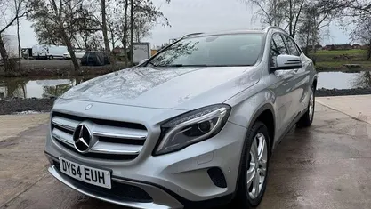 Used Mercedes GLA250 Premium 211 HP (155 kW) 2015 Silver SUV