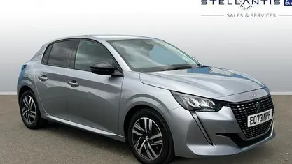 Used Peugeot 208 Allure+ 102 HP (75 kW) 2023 Hatchback