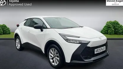 Used Toyota C-HR 140 HP (102 kW) 2026 SUV