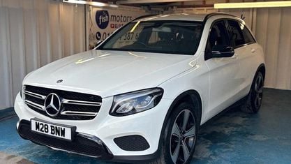 Usado Mercedes GLC220 Urban 170 HP (125 kW) 2019 Branco SUV