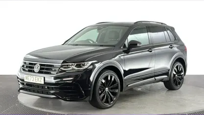 Usado VW Tiguan Black Edition 245 HP (180 kW) 2023 Preto SUV