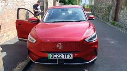 Used MG ZS SE 114 kW (156 HP) 2022 Red SUV