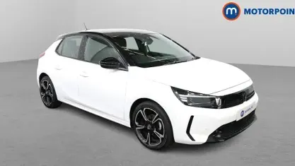 Used Vauxhall Corsa 75 HP (55 kW) 2023 White Hatchback