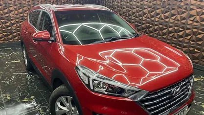 Used Hyundai Tucson SE 177 HP (130 kW) 2019 Red SUV