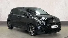 Black Used 2023 Hyundai i10 Premium Hatchback | £14,191 (Fair price)