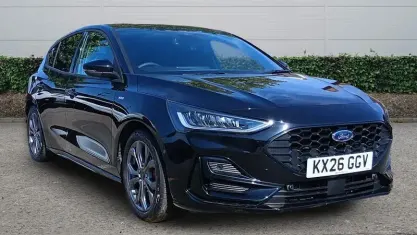 New Ford Focus ST-Line 125 HP (91 kW) 2025 Hatchback