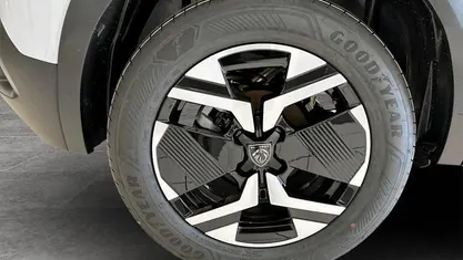 Nouă Peugeot 2008 Allure 101 CP (74 kW) 2026 SUV