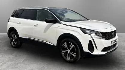 Used Peugeot 5008 GTi 131 HP (96 kW) 2023 White SUV
