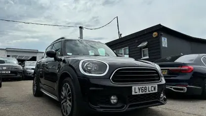 Used Mini Cooper Countryman Sport 136 HP (100 kW) 2018 Black SUV