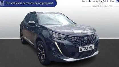 Used Peugeot 2008 Allure+ 131 HP (96 kW) 2023 SUV