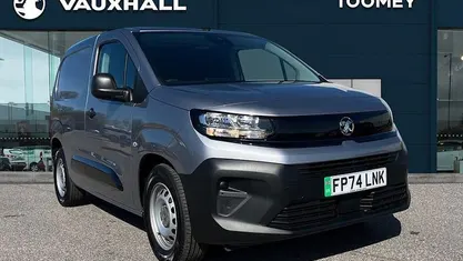 Used Vauxhall Combo 100 kW (136 HP) 2025 MPV