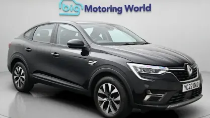 Used Renault Arkana Iconic 150 HP (110 kW) 2022 Black SUV